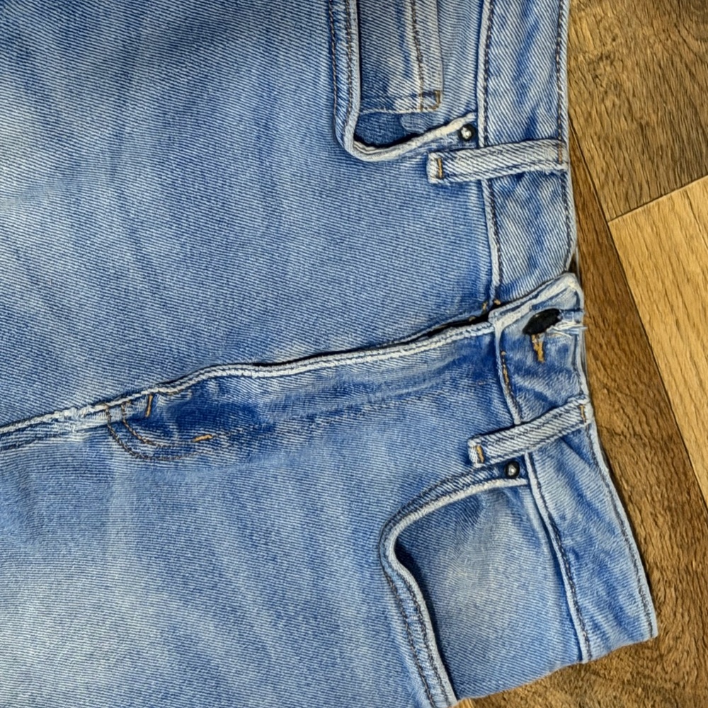 Forever 21 Light Blue Distressed High Rise Skinny Jeans Size 27 30 inseam EUC - Picture 4 of 7